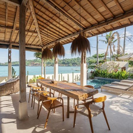 Sunset House Ceningan, 10 Person Beachview Private Villa Нуса-Лембонган Екстер'єр фото