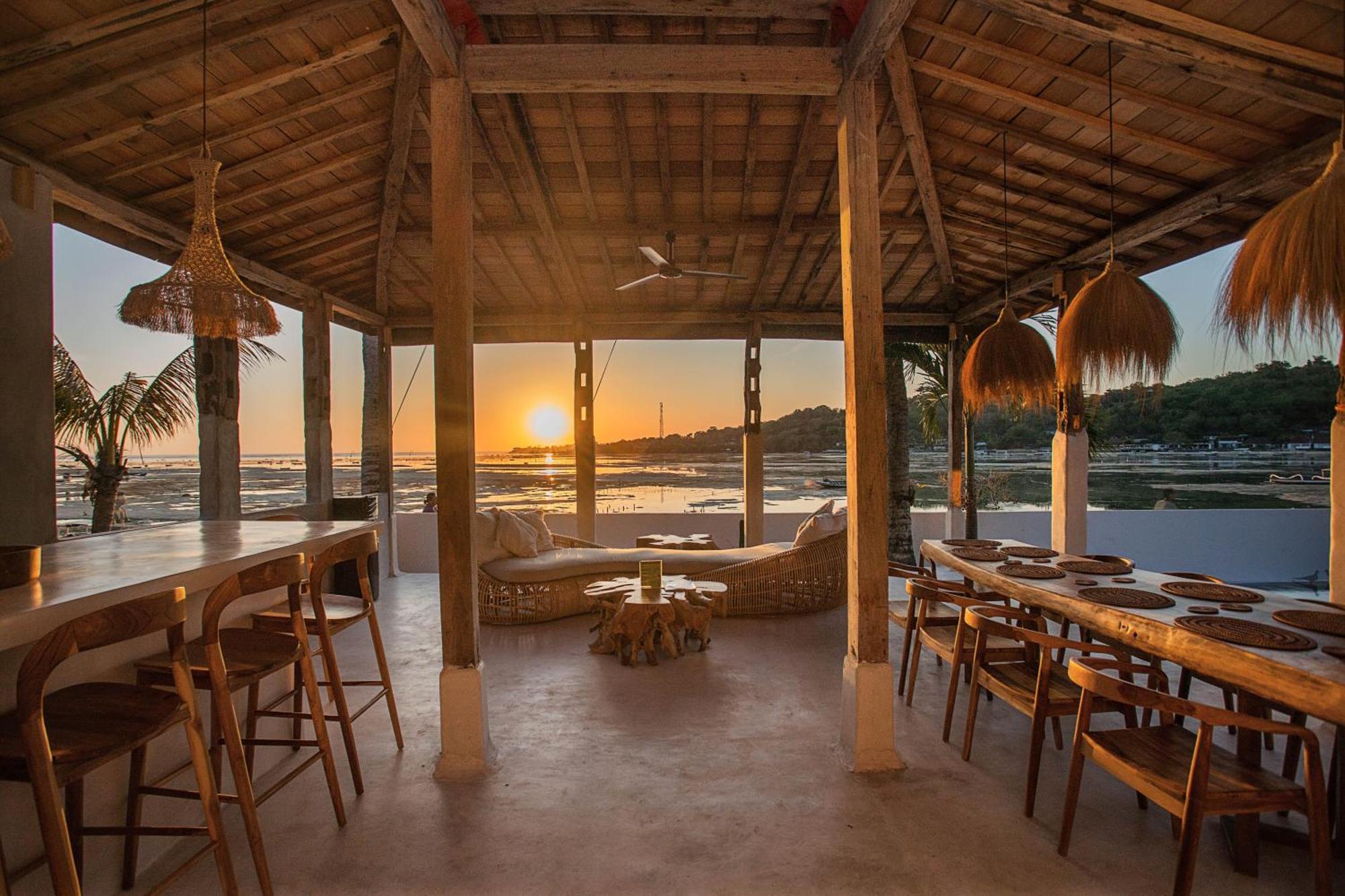 Sunset House Ceningan, 10 Person Beachview Private Villa Нуса-Лембонган Екстер'єр фото