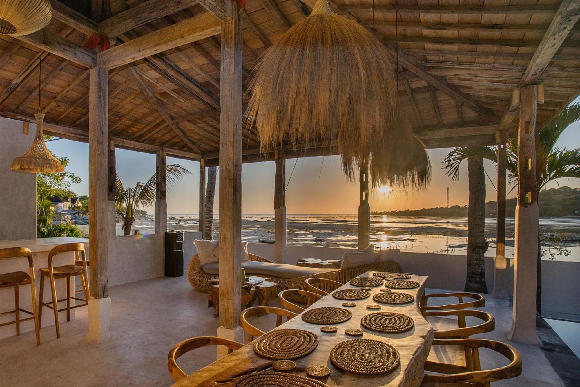 Sunset House Ceningan, 10 Person Beachview Private Villa Нуса-Лембонган Екстер'єр фото