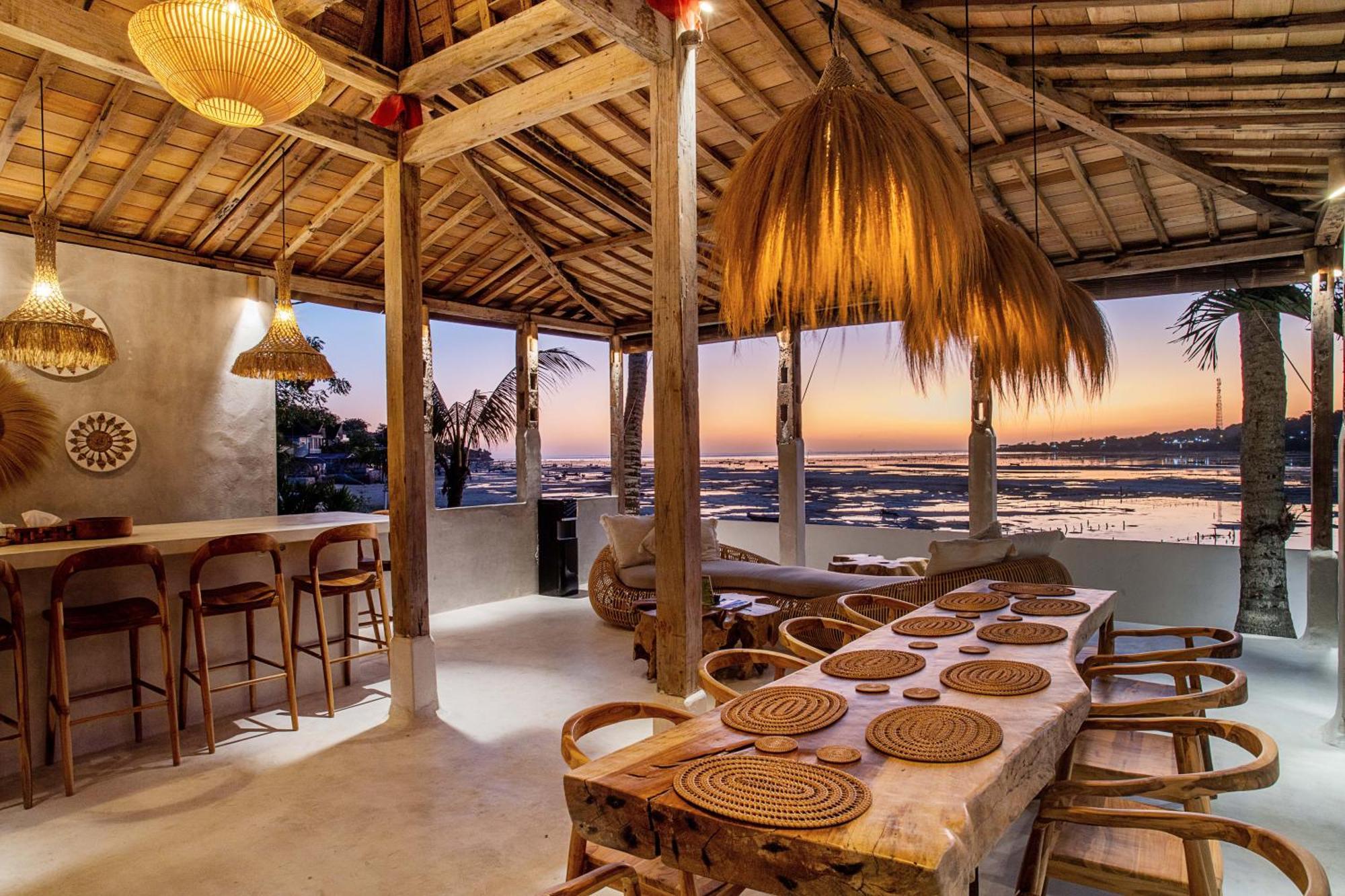 Sunset House Ceningan, 10 Person Beachview Private Villa Нуса-Лембонган Екстер'єр фото