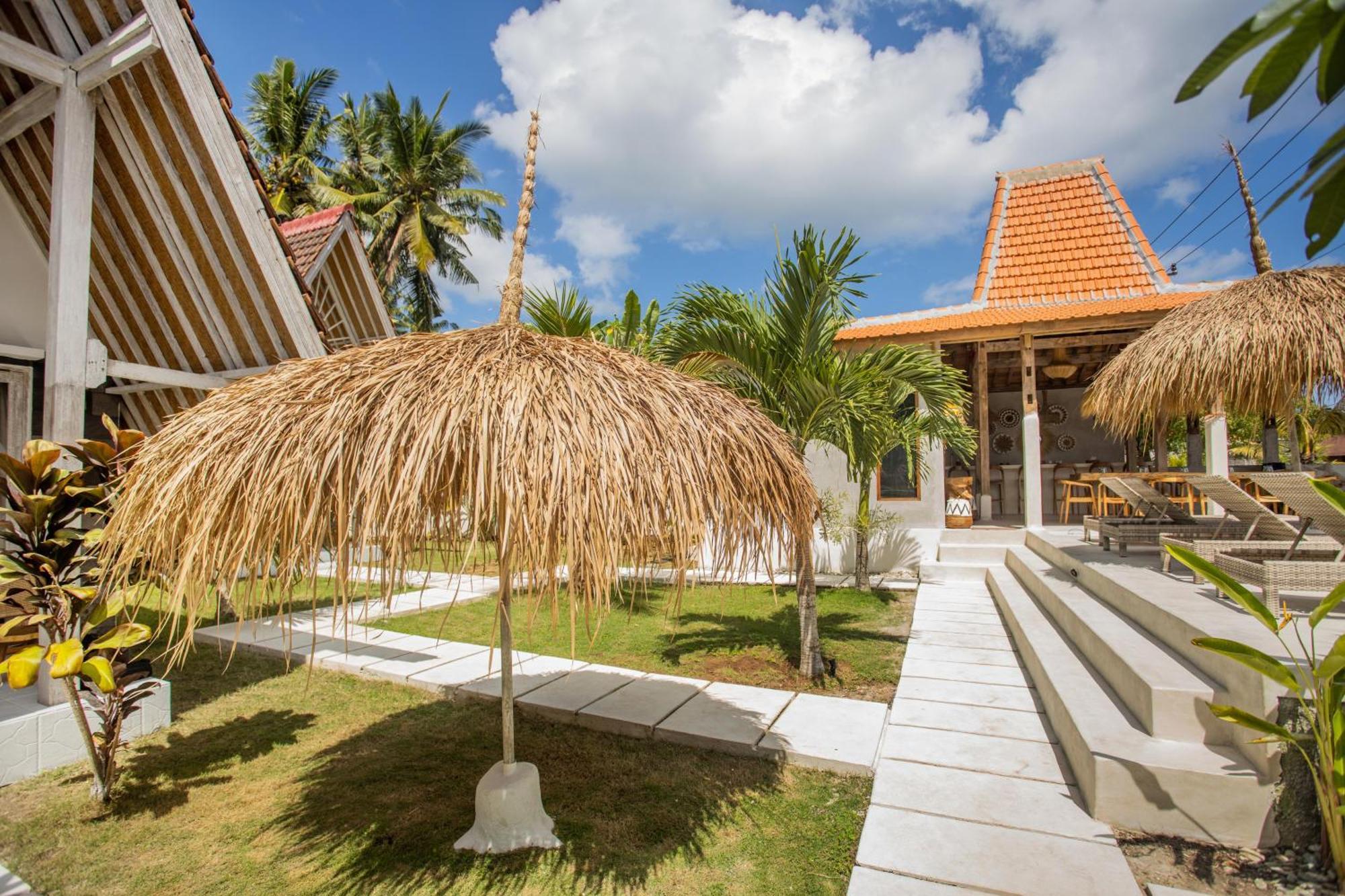 Sunset House Ceningan, 10 Person Beachview Private Villa Нуса-Лембонган Екстер'єр фото