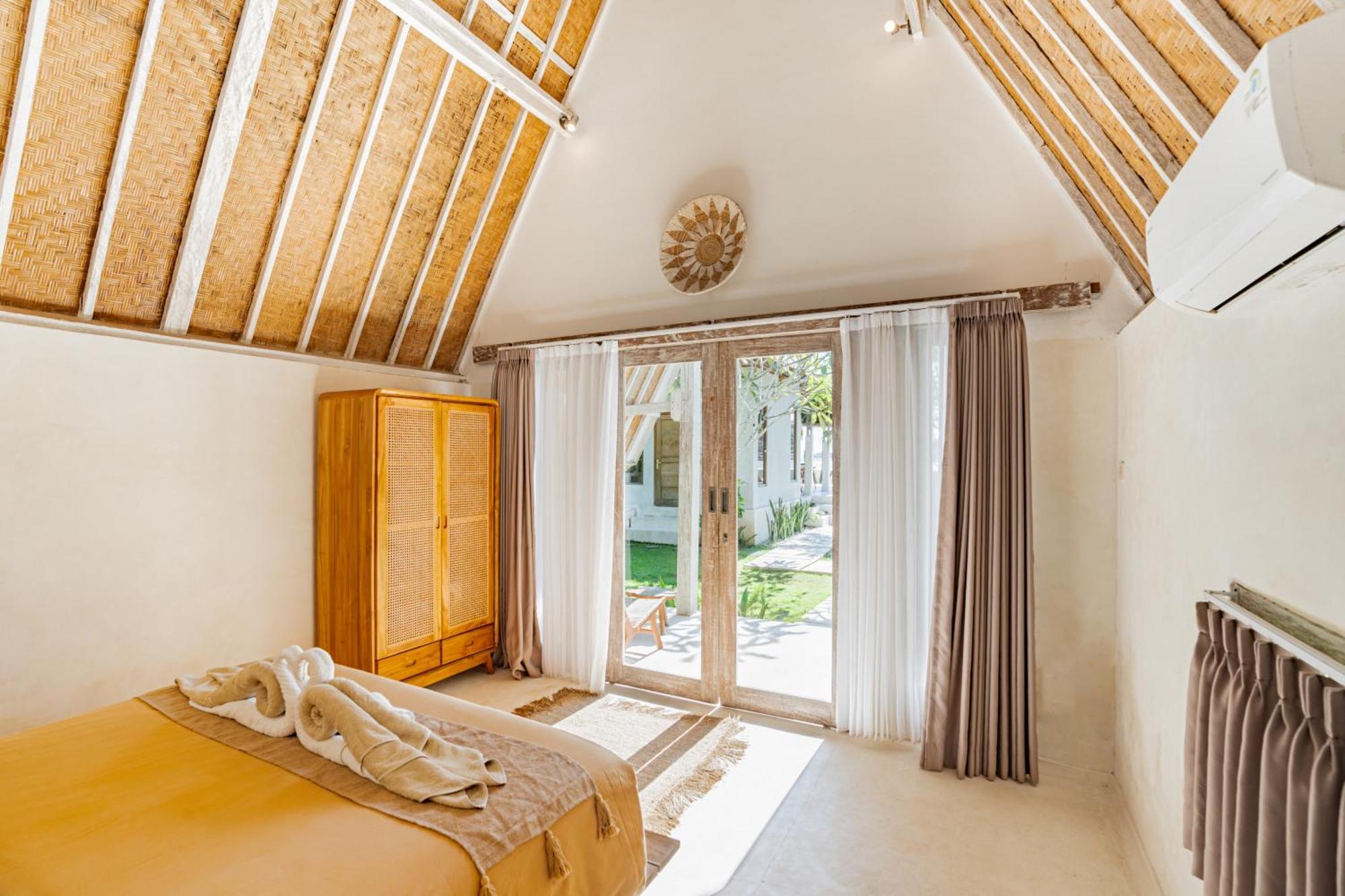 Sunset House Ceningan, 10 Person Beachview Private Villa Нуса-Лембонган Екстер'єр фото