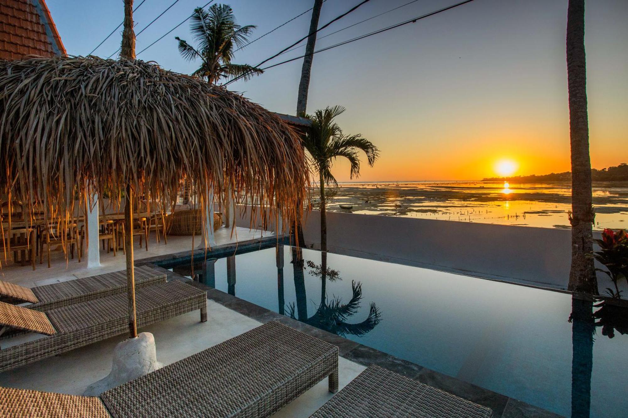 Sunset House Ceningan, 10 Person Beachview Private Villa Нуса-Лембонган Екстер'єр фото
