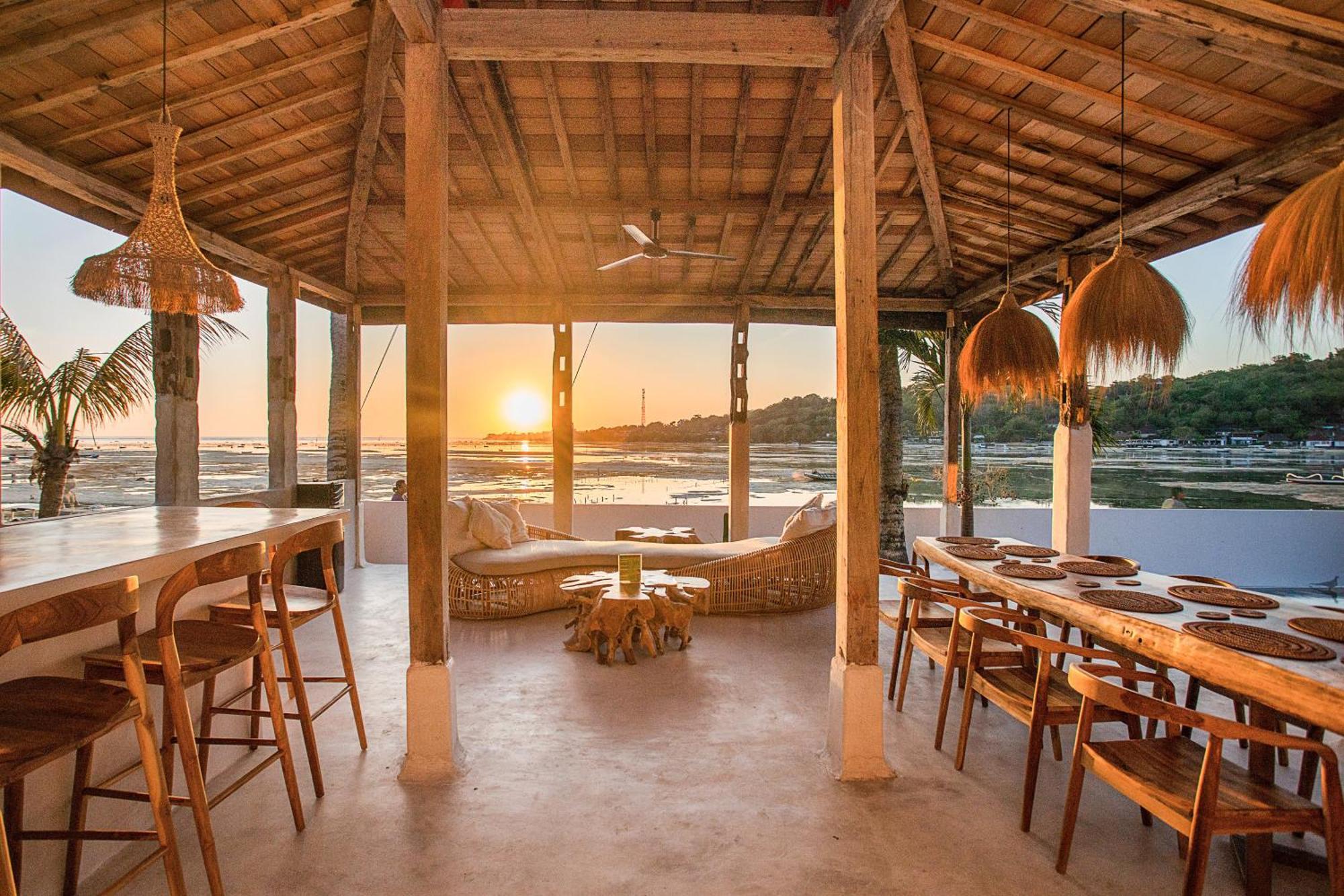 Sunset House Ceningan, 10 Person Beachview Private Villa Нуса-Лембонган Екстер'єр фото
